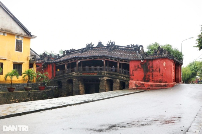 Phố cổ Hội An vắng lặng trong ngày đầu mở cửa đón khách trở lại - 7 Phố cổ Hội An vắng lặng trong ngày đầu mở cửa đón khách trở lại - 7
