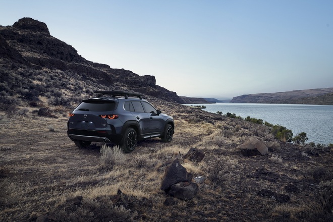 Mazda giới thiệu CX-50 nhưng vẫn giấu thông số kỹ thuật - 12 Mazda giới thiệu CX-50 nhưng vẫn giấu thông số kỹ thuật - 12