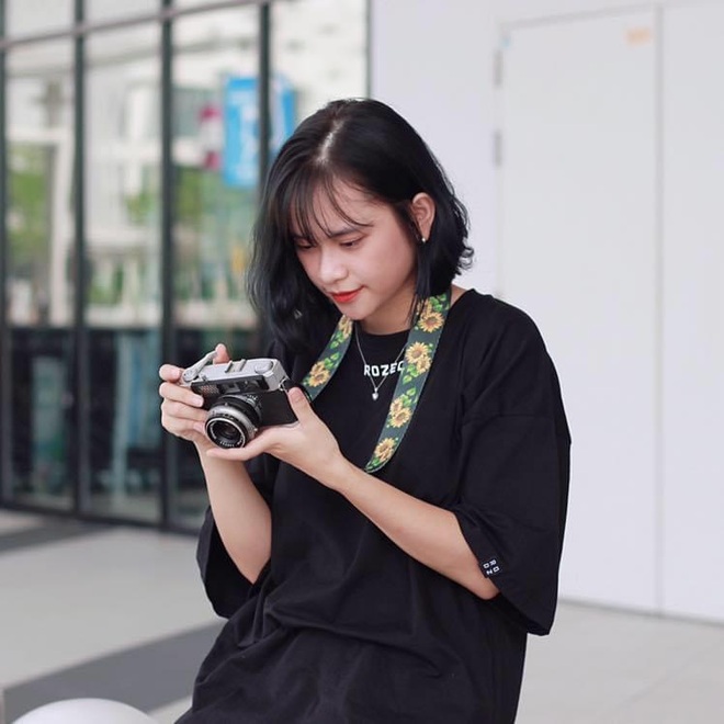 Cô gái Nghệ An làm nghề ăn thử hộ thiên hạ, cực hot trên mạng xã hội - 6 Cô gái Nghệ An làm nghề ăn thử hộ thiên hạ, cực hot trên mạng xã hội - 6