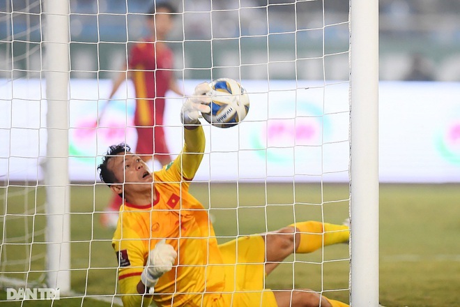 Tuấn Anh và các ngôi sao bóng đá Việt Nam khát khao vô địch AFF Cup - 4