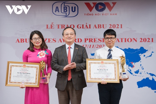 Đại diện Việt Nam giành 2 giải thưởng Hiệp hội Phát thanh-Truyền hình ABU - 1