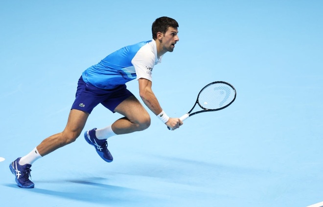 Medvedev giành vé đầu tiên vào bán kết ATP Finals 2021 - 3