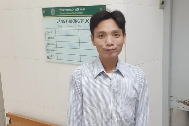 Người đàn ông mắc bệnh tim thập tử nhất sinh đã được xuất viện - 2 Người đàn ông mắc bệnh tim thập tử nhất sinh đã được xuất viện - 2