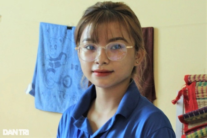 Bình Dương vừa hạ nhiệt, nữ tình nguyện về miền Tây xông pha chống dịch - 4 Bình Dương vừa hạ nhiệt, nữ tình nguyện về miền Tây xông pha chống dịch - 4