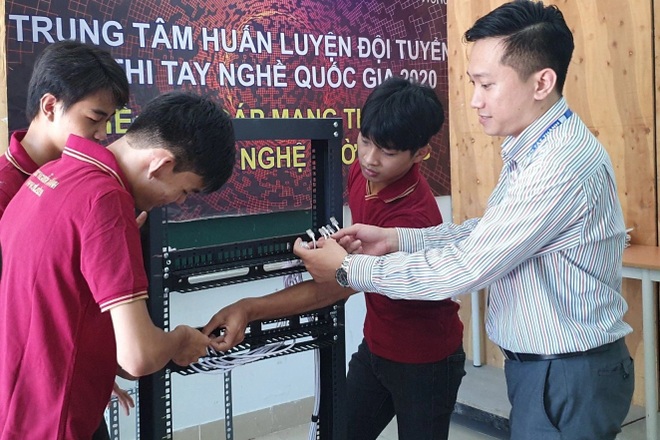 tuyển sinh trường nghề _ trường TC Nguyễn Tất Thành