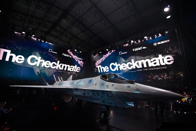 Checkmate - chiến đấu cơ mới của Nga được nhiều nước xếp hàng chờ mua - 1 Checkmate - chiến đấu cơ mới của Nga được nhiều nước xếp hàng chờ mua - 1