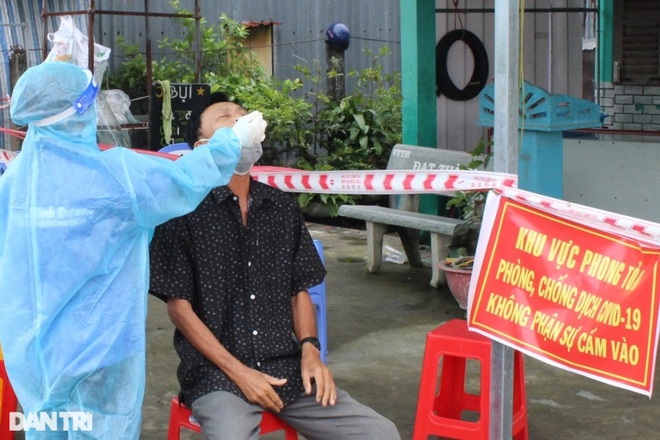 Người Bạc Liêu tiêm vaccine mới được ra khỏi nhà, Sóc Trăng thúc tiêm chủng - 1 Người Bạc Liêu tiêm vaccine mới được ra khỏi nhà, Sóc Trăng thúc tiêm chủng - 1