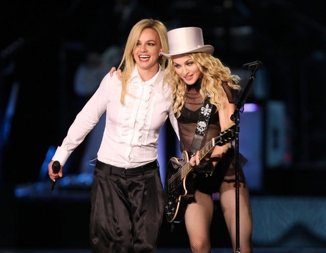 Những yêu ghét không đổi giữa Britney, Madonna, Christina sau hai thập kỷ - 5 Những yêu ghét không đổi giữa Britney, Madonna, Christina sau hai thập kỷ - 5