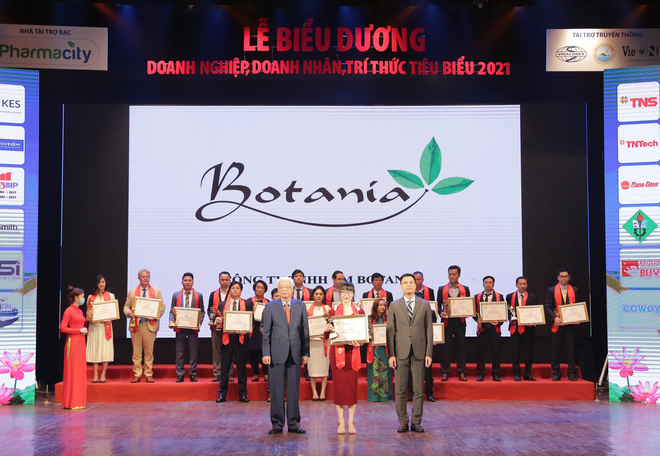 Công ty Botania nhận giải thưởng Top 10 Thương hiệu được tin dùng nhất Việt Nam - 1