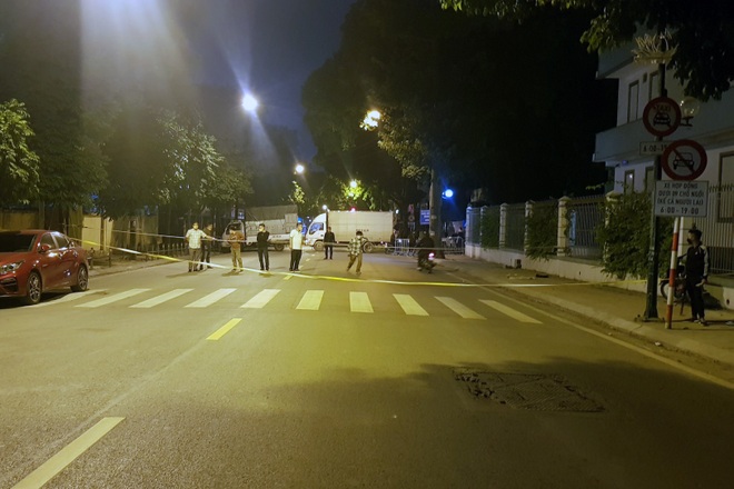 Hơn 40 quái xế độ tuổi học sinh náo loạn đường phố Hà Nội - 1 Hơn 40 quái xế độ tuổi học sinh náo loạn đường phố Hà Nội - 1