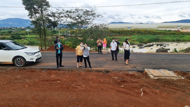 Hậu giãn cách, nhà đầu tư rục rịch gom đất nền tỉnh lẻ - 3 Hậu giãn cách, nhà đầu tư rục rịch gom đất nền tỉnh lẻ - 3