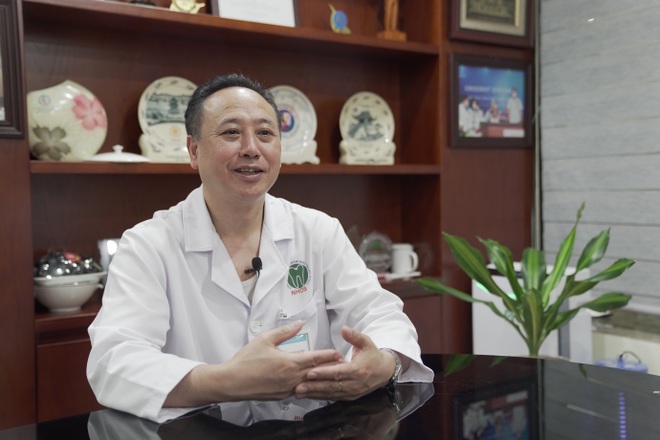 Làm răng sứ thẩm mỹ, biến chứng tiềm ẩn và lời khuyên từ chuyên gia - 1 Làm răng sứ thẩm mỹ, biến chứng tiềm ẩn và lời khuyên từ chuyên gia - 1