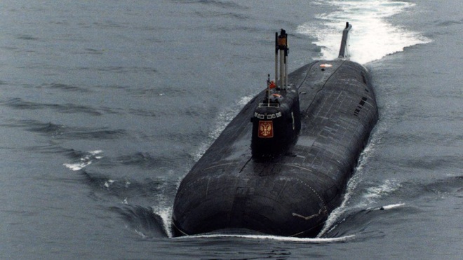 Đô đốc Nga hé lộ nguyên nhân vụ đắm tàu ngầm năm 2000 làm 118 người chết   - 1