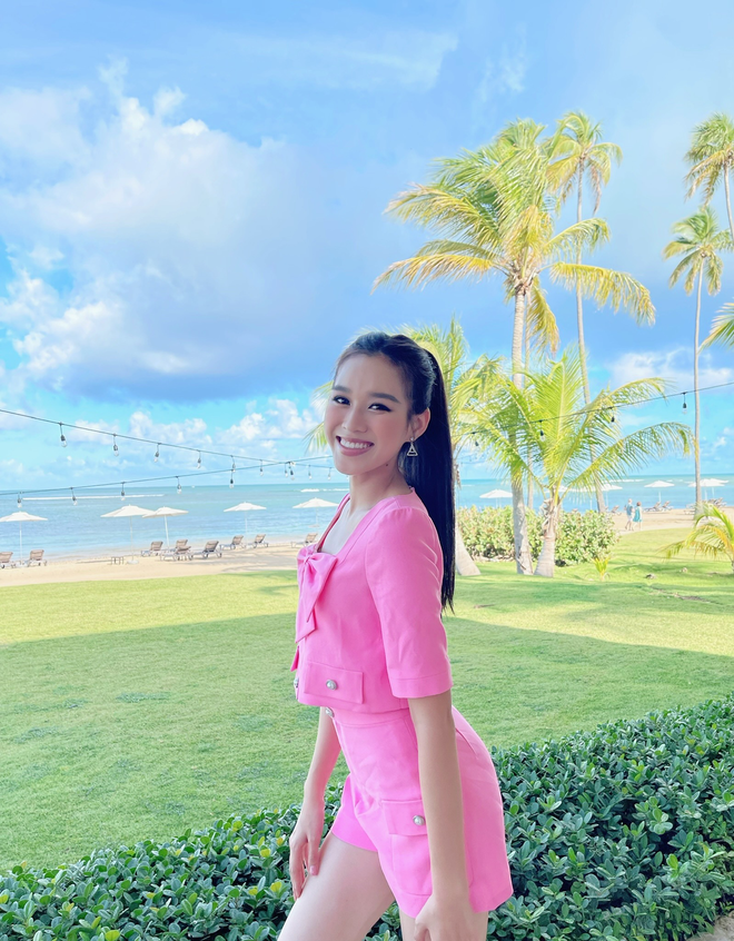 Đỗ Thị Hà diện nguyên cây hồng, nhập cuộc tại Miss World 2021 - 2 Đỗ Thị Hà diện nguyên cây hồng, nhập cuộc tại Miss World 2021 - 2