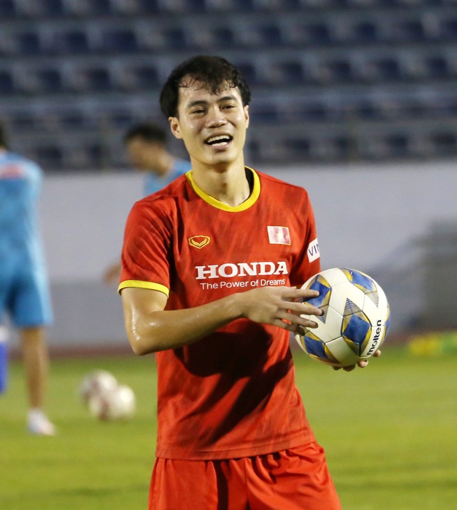 Đội tuyển Việt Nam tập đá ma, ôn bài tủ chờ AFF Cup 2020 - 8 Đội tuyển Việt Nam tập đá ma, ôn bài tủ chờ AFF Cup 2020 - 8