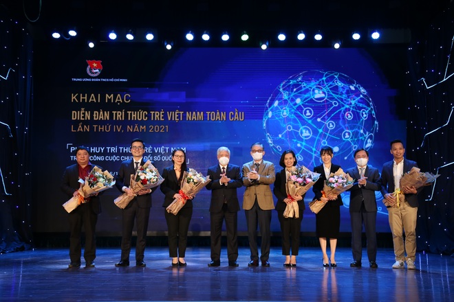 177 trí thức trẻ tiêu biểu tham gia diễn đàn Việt Nam toàn cầu - 1
