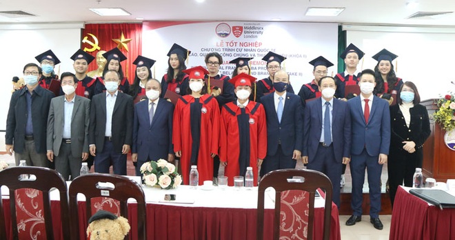 Học viện Báo chí và Tuyên truyền trao bằng cử nhân quốc tế qua online - 5 Học viện Báo chí và Tuyên truyền trao bằng cử nhân quốc tế qua online - 5