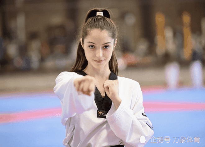 Vẻ đẹp ấn tượng của thiên thần taekwondo Avishag Semberg - 1
