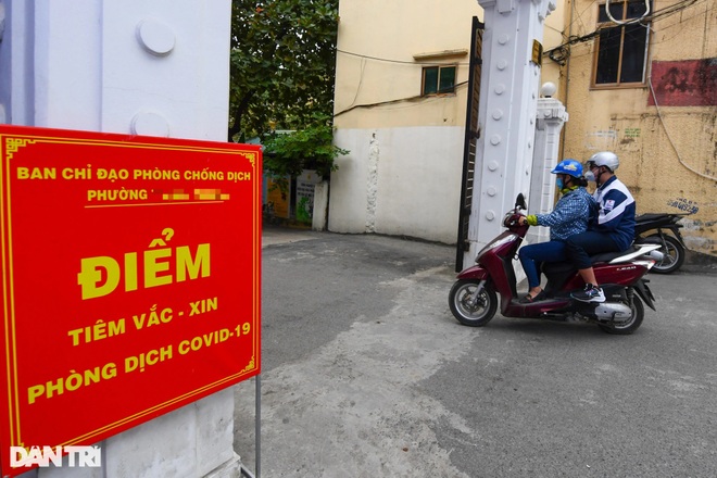 Một F0 tại Hà Nội là học sinh từng đến trường tiêm vaccine Covid-19 - 1 Một F0 tại Hà Nội là học sinh từng đến trường tiêm vaccine Covid-19 - 1