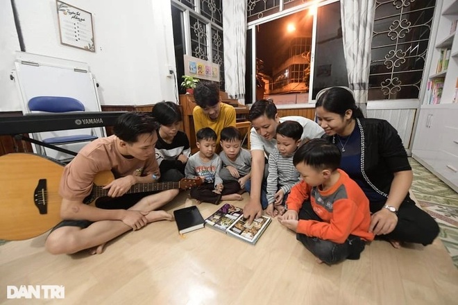 Thưởng Tết, người lao động muốn nhận tiền mặt... - 9 Thưởng Tết, người lao động muốn nhận tiền mặt... - 9