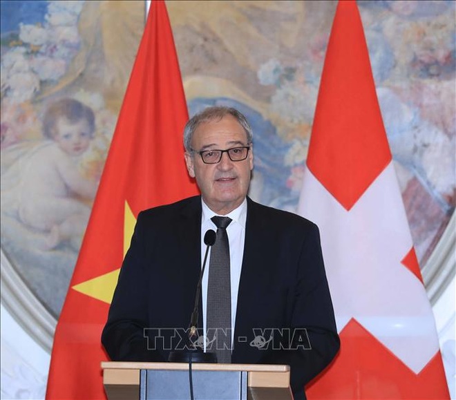 Tổng thống Thụy Sỹ: Không dưới 70 triệu Franc sắp được rót vào Việt Nam - 1
