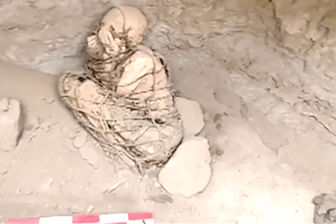 Phát hiện xác ướp ít nhất 800 năm tuổi trong tình trạng bị trói bằng dây - 1