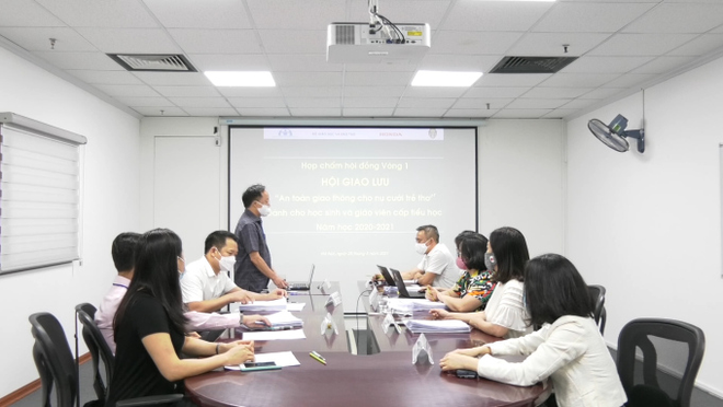2,1 triệu bài dự thi An toàn giao thông cho nụ cười trẻ thơ - 3 2,1 triệu bài dự thi An toàn giao thông cho nụ cười trẻ thơ - 3