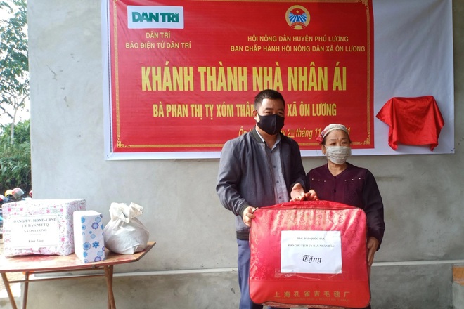 Thêm 4 hoàn cảnh khó khăn tại Thái Nguyên đón nhận Ngôi nhà Nhân ái - 3 Thêm 4 hoàn cảnh khó khăn tại Thái Nguyên đón nhận Ngôi nhà Nhân ái - 3