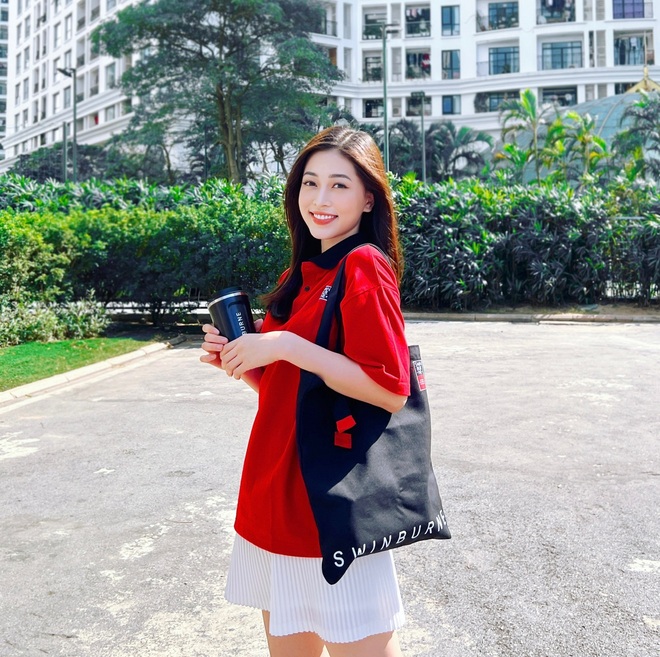 Á hậu Phương Nga trở thành tân sinh viên Swinburne Việt Nam - 3 Á hậu Phương Nga trở thành tân sinh viên Swinburne Việt Nam - 3