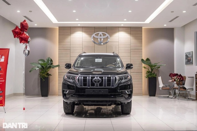 Chi tiết Land Cruiser Prado 2021: Tăng gần 170 triệu đồng liệu có đáng giá? - 3