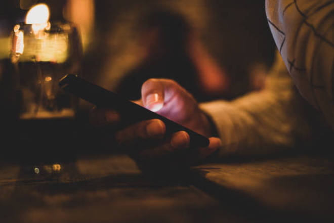 Bắt được tôi chat sex, vợ cứ làm quá lên nói tôi ngoại tình - 1 Bắt được tôi chat sex, vợ cứ làm quá lên nói tôi ngoại tình - 1