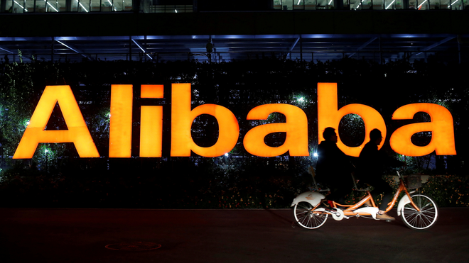 Vốn hóa Alibaba bay gần 500 tỷ USD sau một năm gặp biến cố - 1