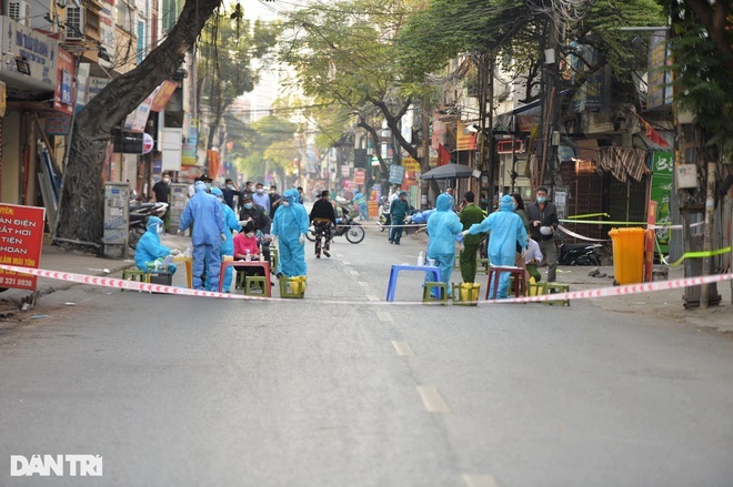 Hơn 14.000 ca Covid-19 tại 60 tỉnh thành, Hà Nội ghi nhận gần 500 F0 mới - 1