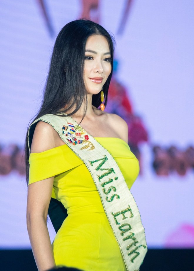 Hoa hậu, người đẹp Việt bắn tiếng Anh như gió ở các cuộc thi quốc tế - 4