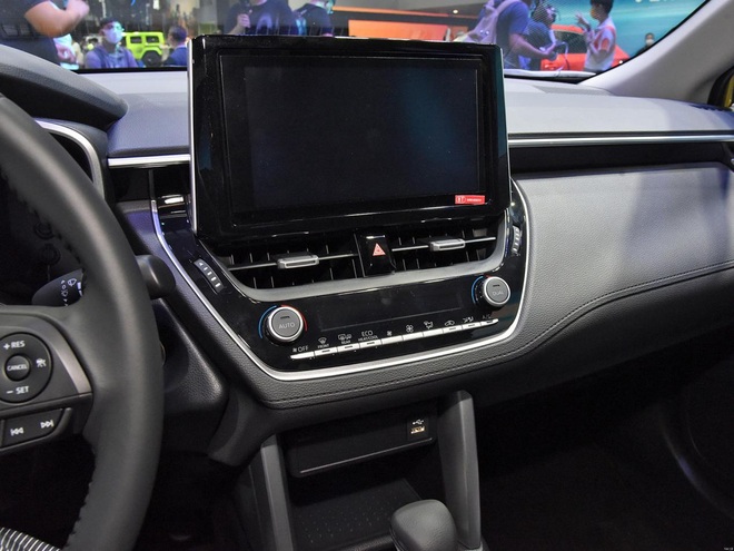 Chi tiết Toyota Frontlander 2022: Phiên bản song sinh của Corolla Cross - 9