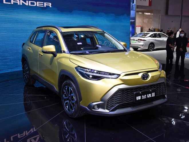 Chi tiết Toyota Frontlander 2022: Phiên bản song sinh của Corolla Cross - 15