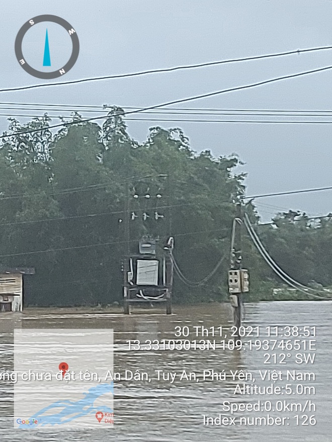 EVNCPC đã khôi phục sự cố tại 467 TBA cấp điện khách hàng - 2 EVNCPC đã khôi phục sự cố tại 467 TBA cấp điện khách hàng - 2