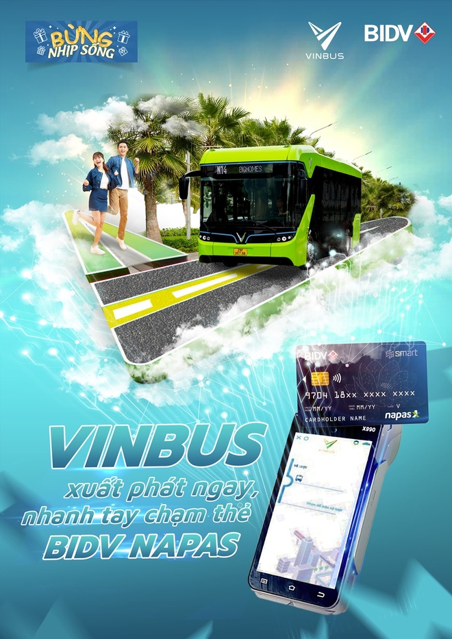 Người dân Thủ đô mua vé xe buýt điện bằng thẻ BIDV NAPAS - 1