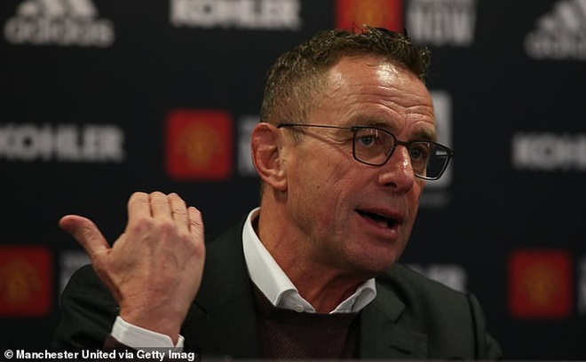 Tân HLV Rangnick bất ngờ chê bai Man Utd ngay trong ngày ra mắt - 1 Tân HLV Rangnick bất ngờ chê bai Man Utd ngay trong ngày ra mắt - 1