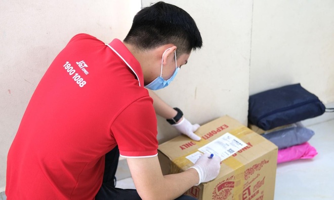 Khách hàng tin tưởng dịch vụ chuyển phát của JT Express nhờ điều gì? - 2 Khách hàng tin tưởng dịch vụ chuyển phát của JT Express nhờ điều gì? - 2