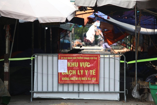 Hà Nội khẩn tìm người đến chợ đầu mối tại quận Hoàng Mai - 1