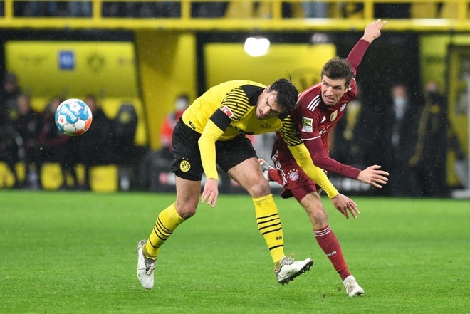 Lewandowski tỏa sáng, Bayern Munich ngược dòng đánh bại Dortmund - 2 Lewandowski tỏa sáng, Bayern Munich ngược dòng đánh bại Dortmund - 2