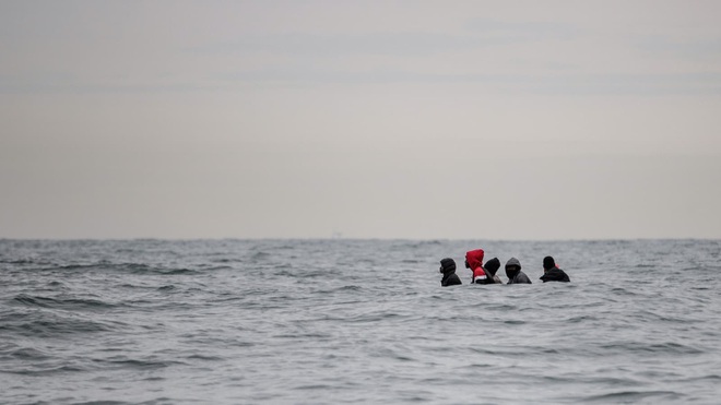 1.600 người di cư thiệt mạng khi vượt biển tới châu Âu trong năm 2021 - 1