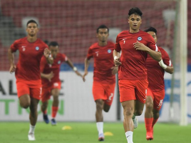 Thắng đậm Myanmar, Singapore vươn lên dẫn đầu bảng A AFF Cup 2020 - 3