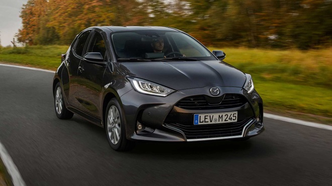 Mazda2 2022 ra mắt tại châu Âu trong diện mạo của Toyota Yaris Hybrid - 17 Mazda2 2022 ra mắt tại châu Âu trong diện mạo của Toyota Yaris Hybrid - 17