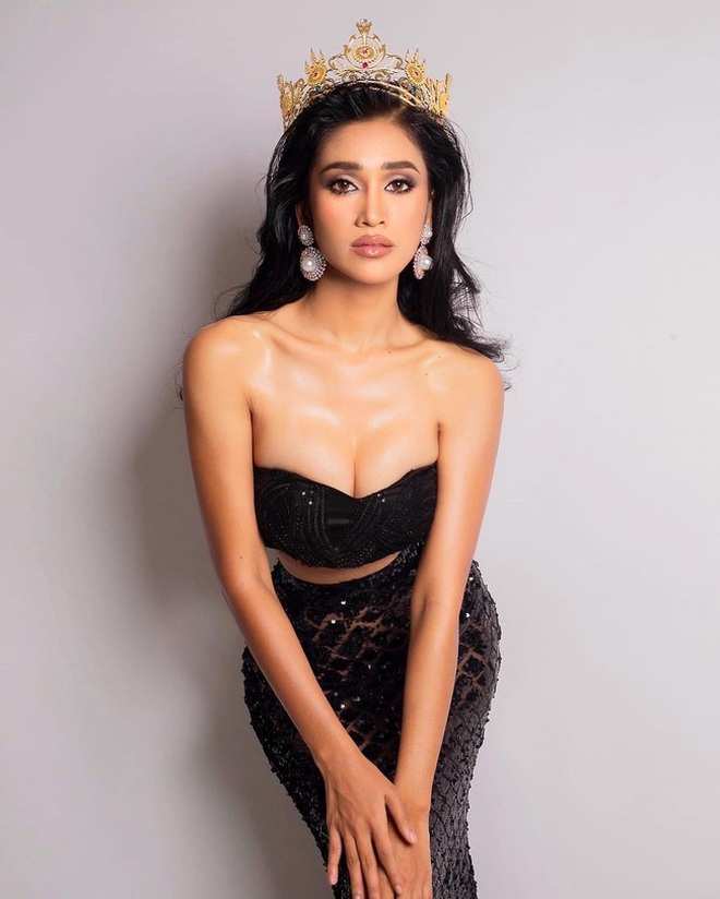 Vẻ gợi cảm và bảng thành tích thi hoa hậu của Hoa hậu Hòa bình Campuchia - 10