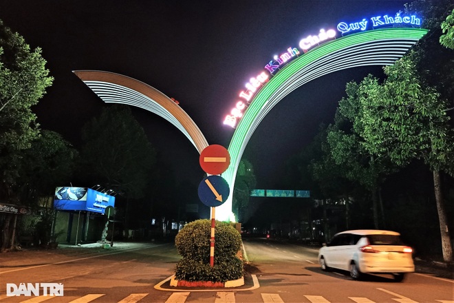 F0 tăng cao, toàn TP Cà Mau trở thành vùng cam - 1 F0 tăng cao, toàn TP Cà Mau trở thành vùng cam - 1
