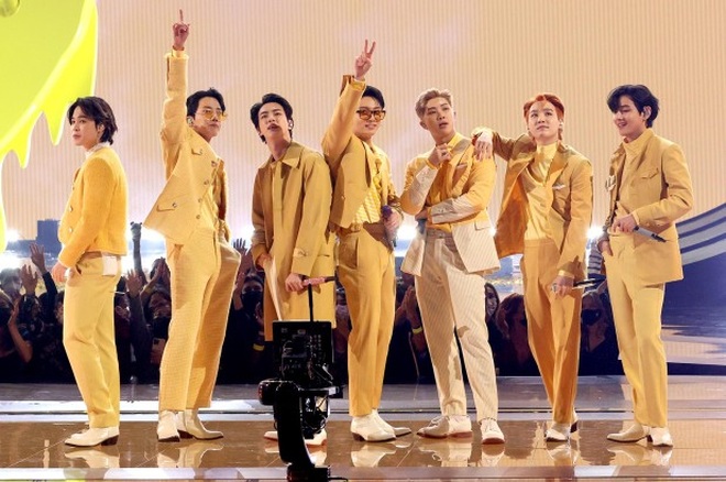 Nhóm nhạc BTS có kỳ nghỉ bên người thân lần đầu tiên kể từ năm... 2013 - 1 Nhóm nhạc BTS có kỳ nghỉ bên người thân lần đầu tiên kể từ năm... 2013 - 1
