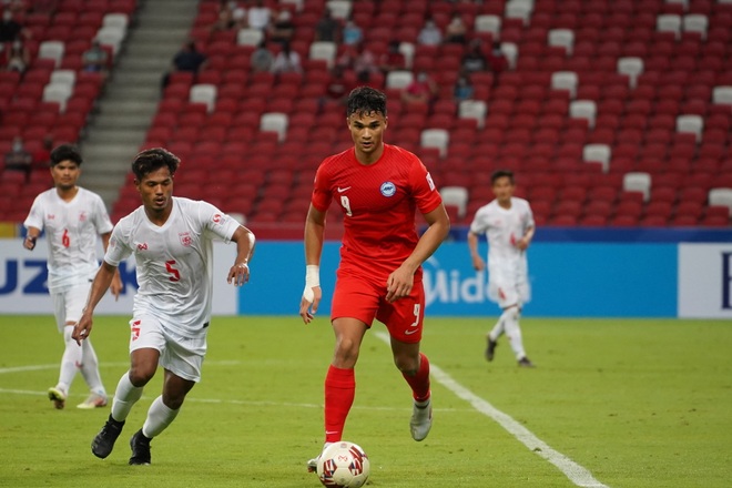 4 cầu thủ xuất sắc nhất lượt đầu AFF Cup 2020: Không có tuyển thủ Việt Nam - 2 4 cầu thủ xuất sắc nhất lượt đầu AFF Cup 2020: Không có tuyển thủ Việt Nam - 2