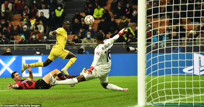 Mohamed Salah ghi bàn, Liverpool ngược dòng đánh bại AC Milan - 1 Mohamed Salah ghi bàn, Liverpool ngược dòng đánh bại AC Milan - 1